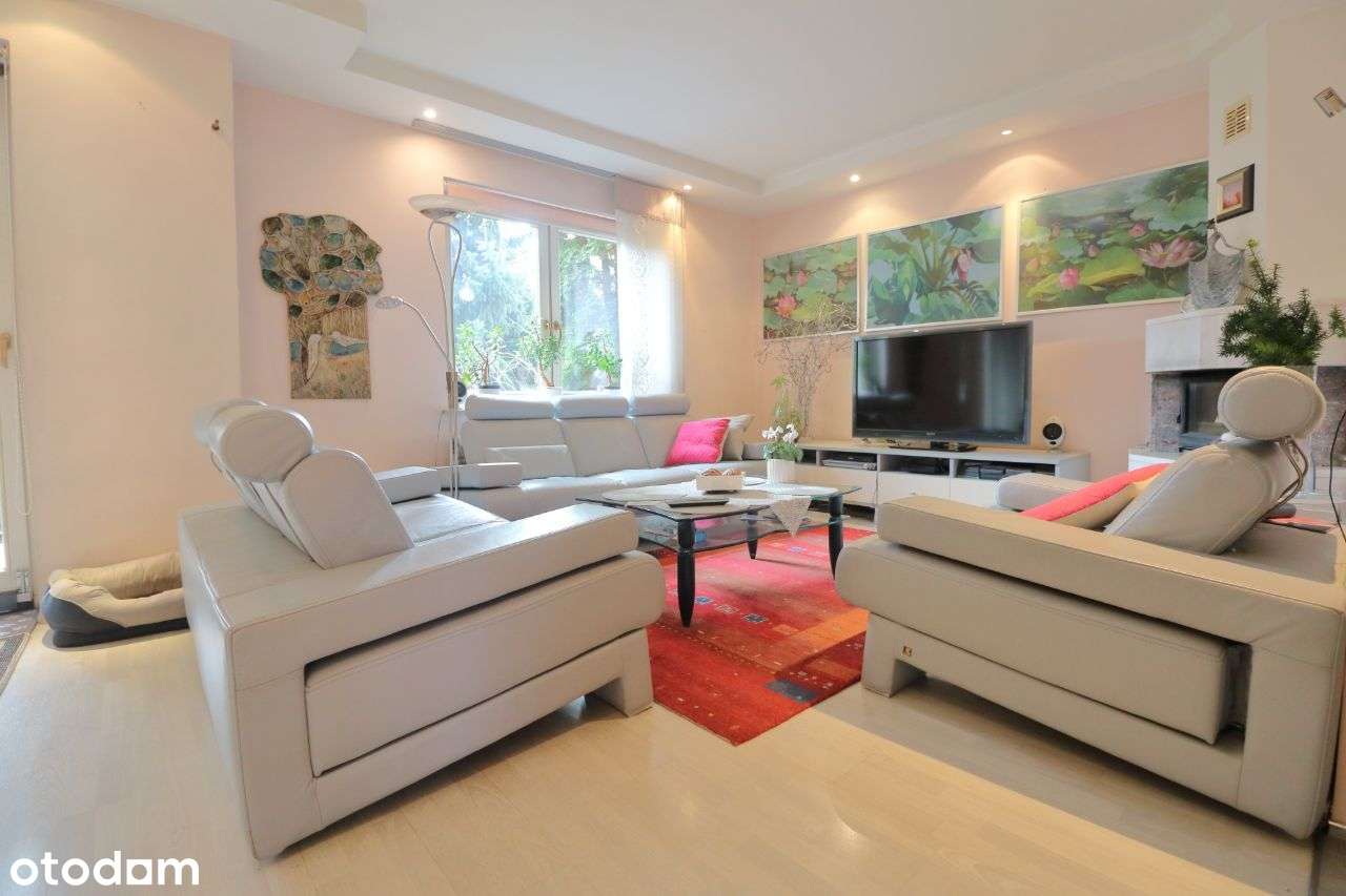 Twój dom rodzinny w spokojnej dzielnicy-1