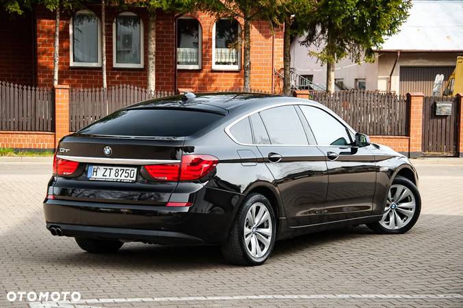 BMW 5GT 530d Gran Turismo - 8