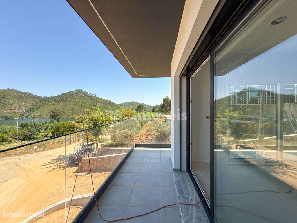 Moradia Nova T3, Vista Rio - Urbanização Martinela, Ferreira do Zêzere-28