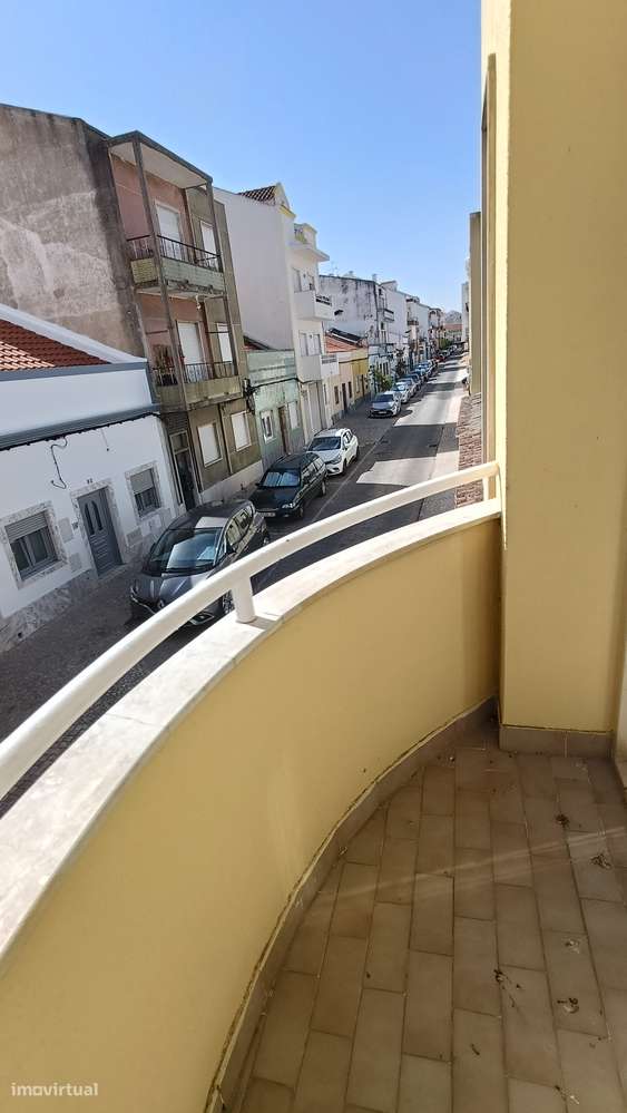Prédio com 2 pisos | Centro do Montijo | Afetação Mista-24