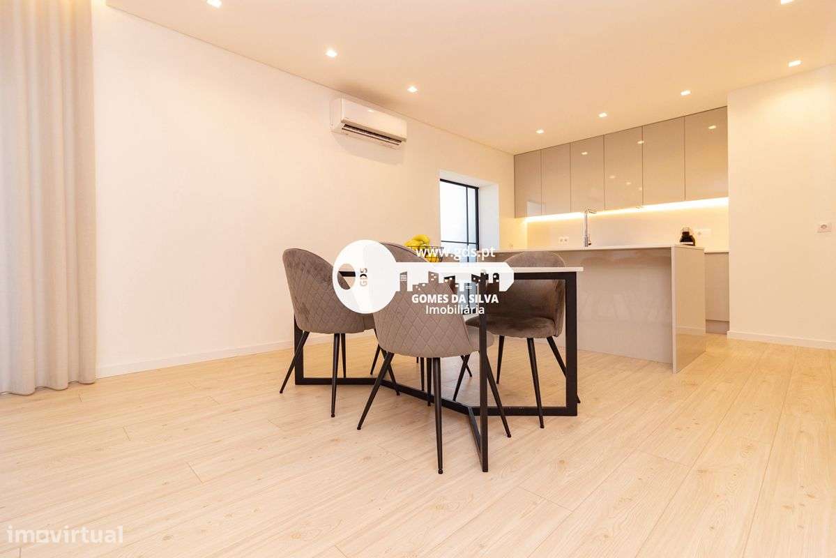 Apartamento T3 remodelado em condomínio fechado - Grande imagem: 5/41