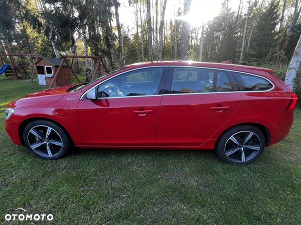 Volvo V60 D6 Twin Engine Geartronic RDesign - 5