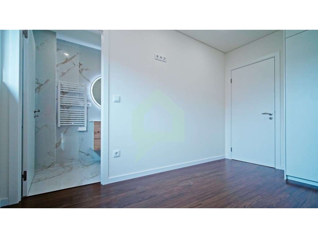 Moradia totalmente remodelada, com 3 quartos, na cidade de Barcelos.-36