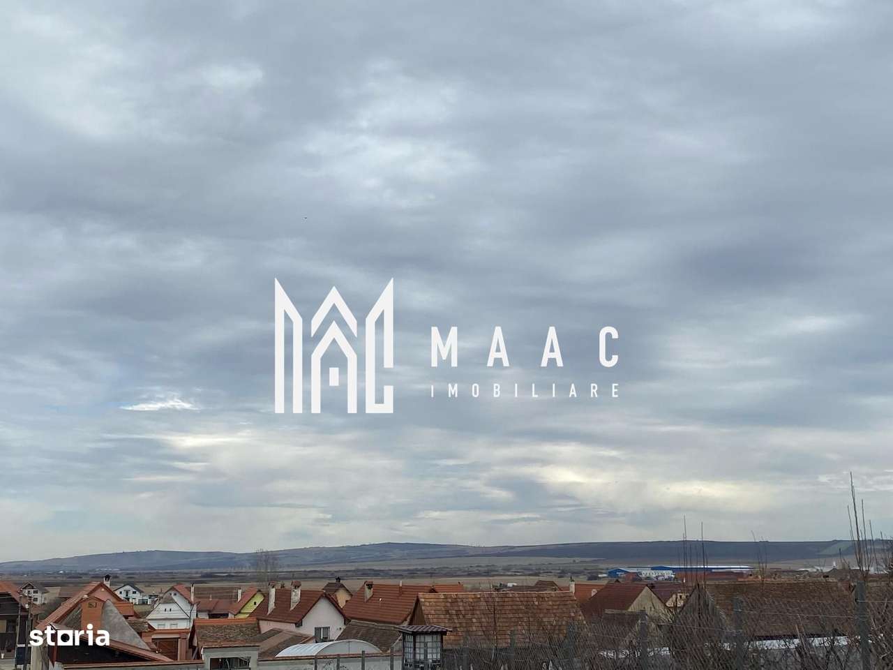 Casă Tip Duplex | 4 Camere | 2 Balcoane | Terasă | Șura Mică-9