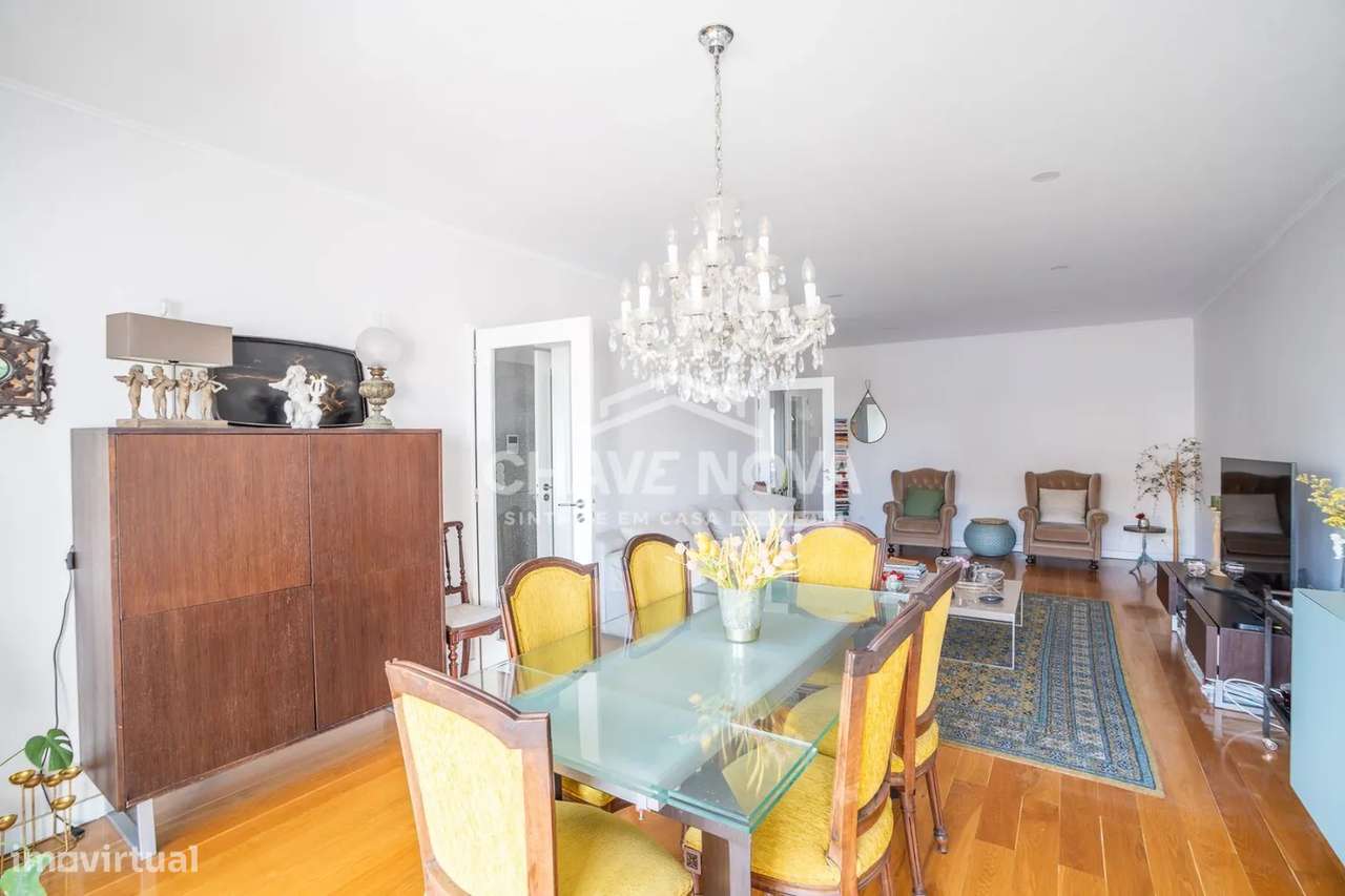 Apartamento T3 c/vista para a Foz do Douro-5