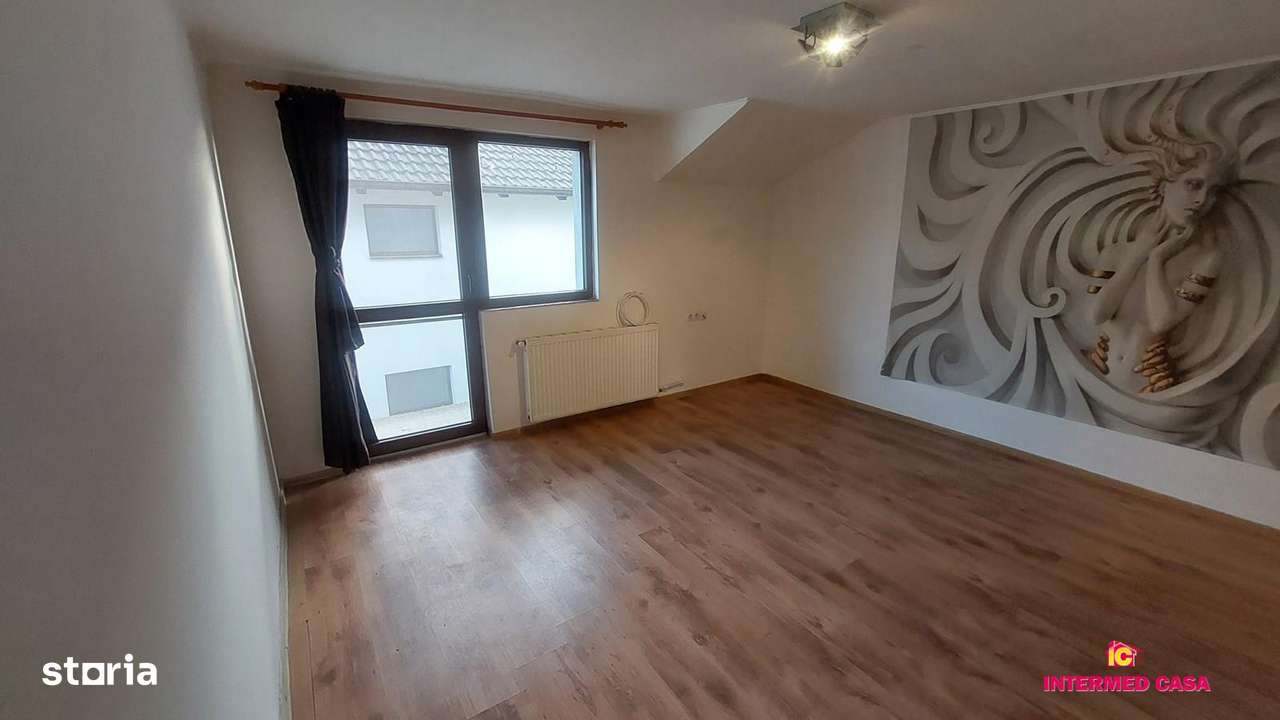 Casa 7 camere zona Selimbar-6