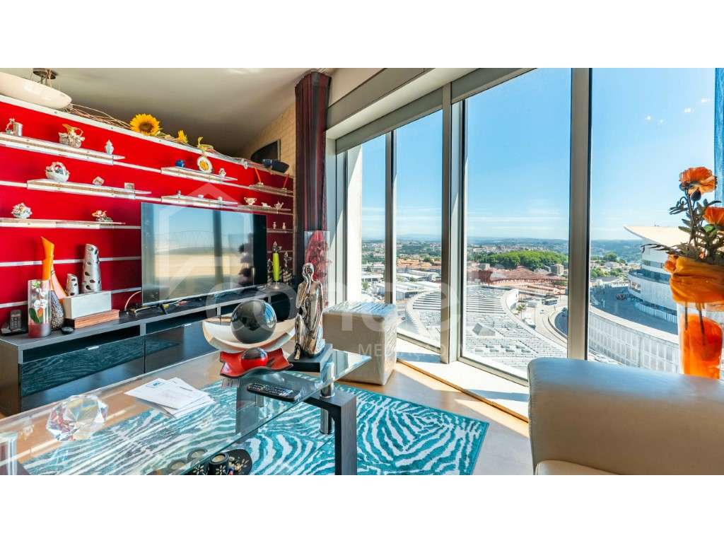Apartamento T0 para venda junto ao estádio do Dragão-5