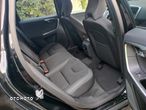 Volvo XC 60 D3 Momentum - 18