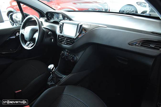 Peugeot 208 1.5 BlueHDi Signature - 41