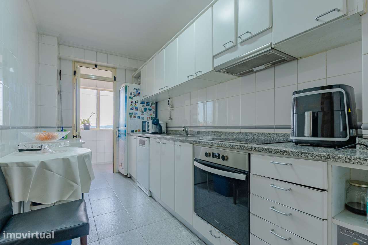 Apartamento T2 Padrão da Légua-37
