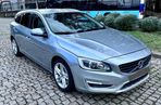 Volvo V60 2.4 D6 Summum AWD Phev - 3