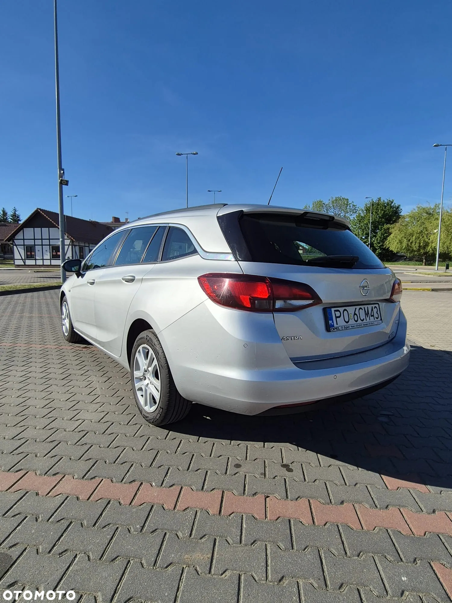 Opel Astra IV 1.6 CDTI Cosmo - 5