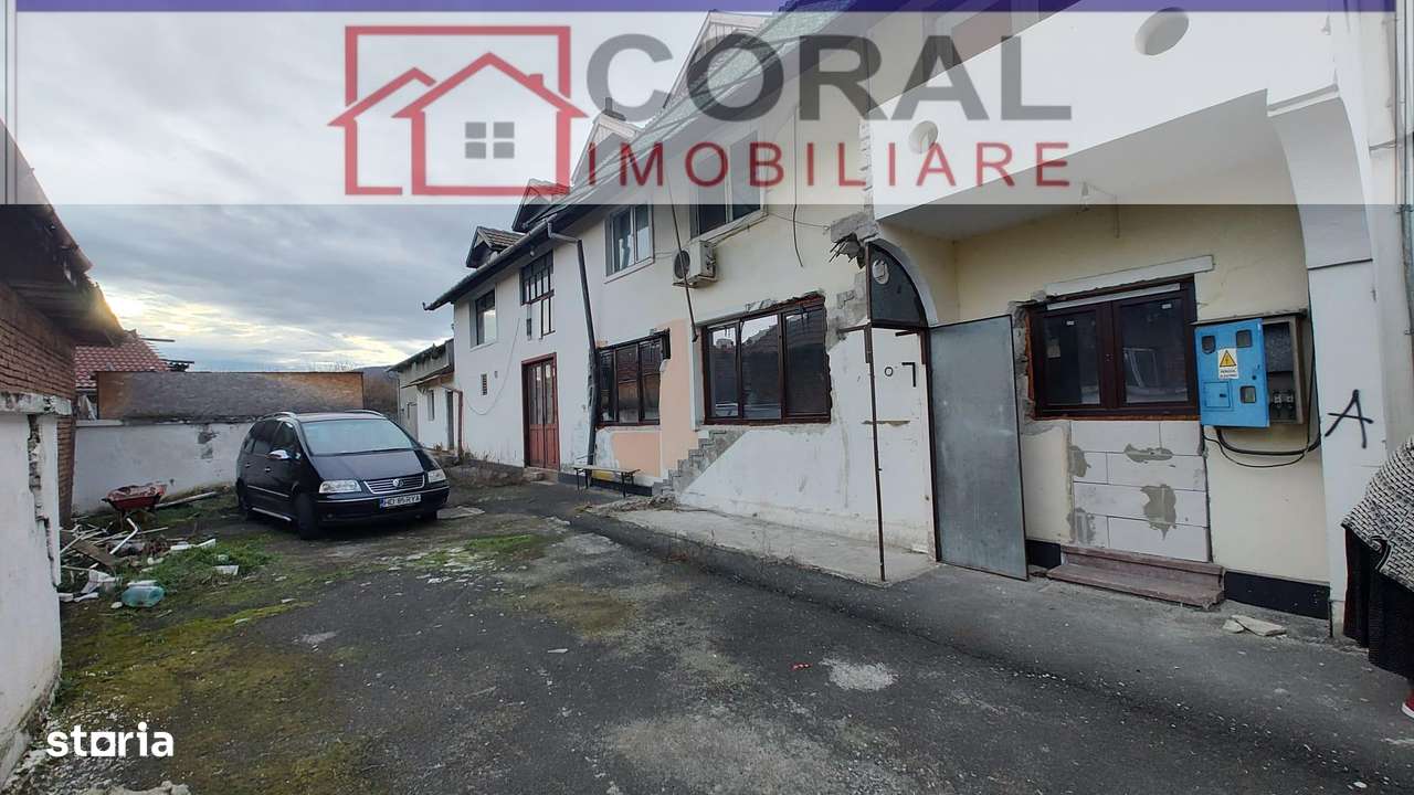 De vanzare proprietate, zona Ady Endre-11