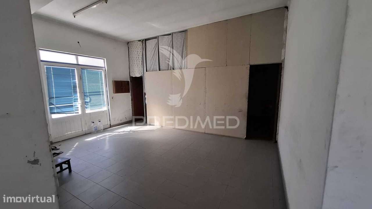 Armazém com Potencial para Moradia T3, Fazendas de Almeirim. - Grande imagem: 3/16