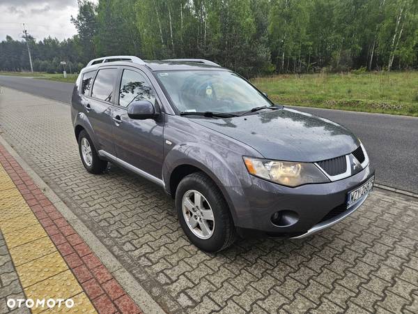 Mitsubishi Outlander 2.4 2WD - 2