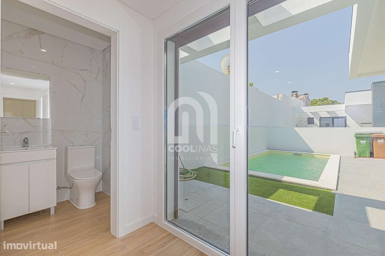 Fantástica Moradia Térrea T3+1 com Piscina de água salgada e aquecida-20