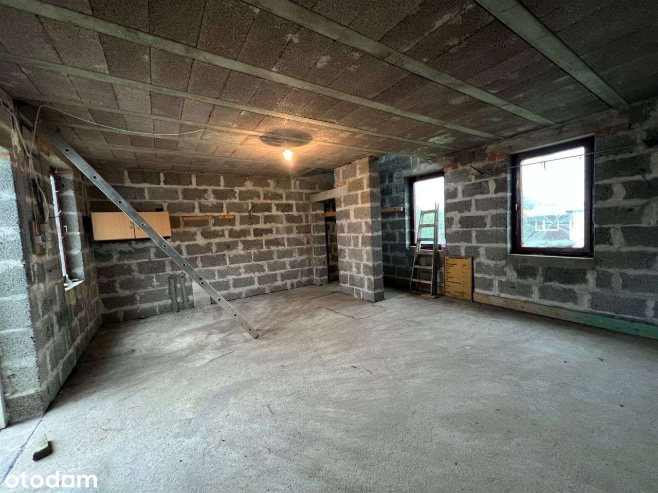 Dom blisko morza i trasy S11-18