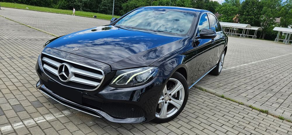 Mercedes-Benz E W213 (2016-2023) 220 d 4Matic 9G-TRONIC Avantgarde 2018