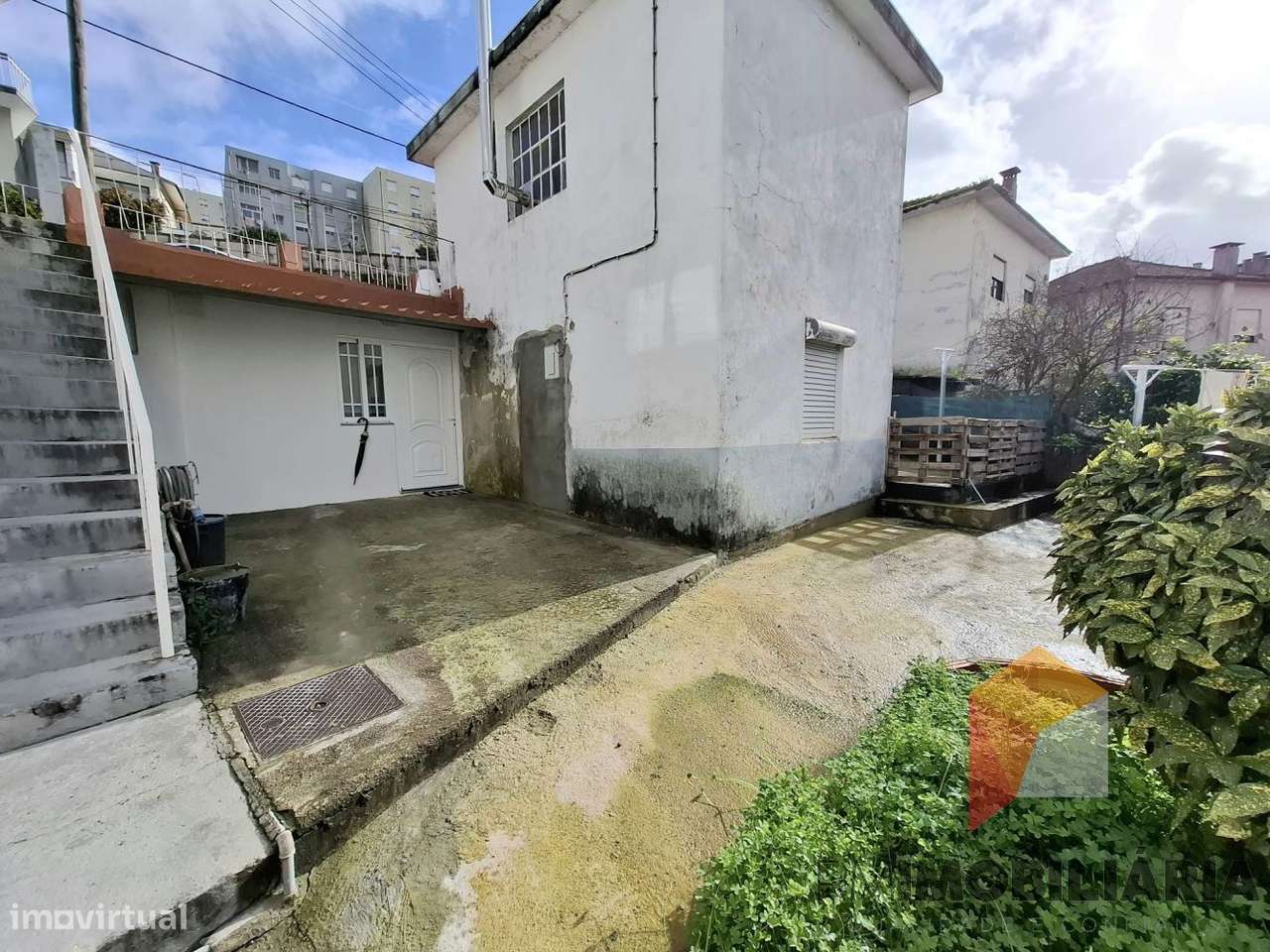 Moradia Bi-Familar em Fânzeres-17
