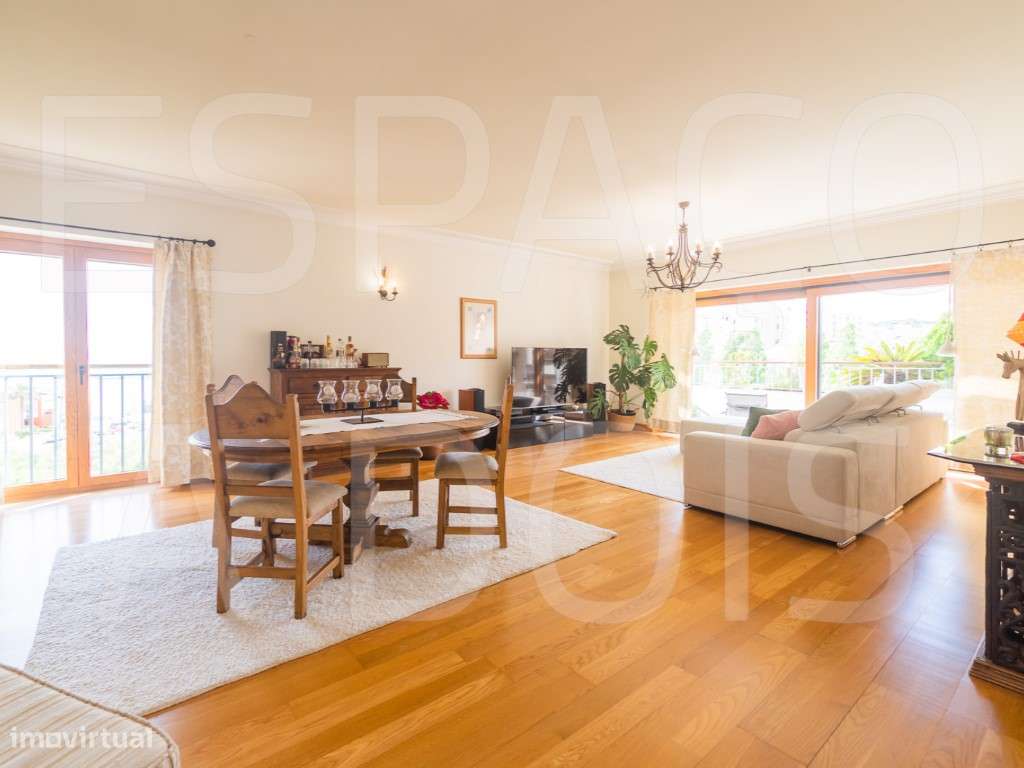 DESLUMBRANTE! Condomínio Privado com porteiro residente, vigilância...-19