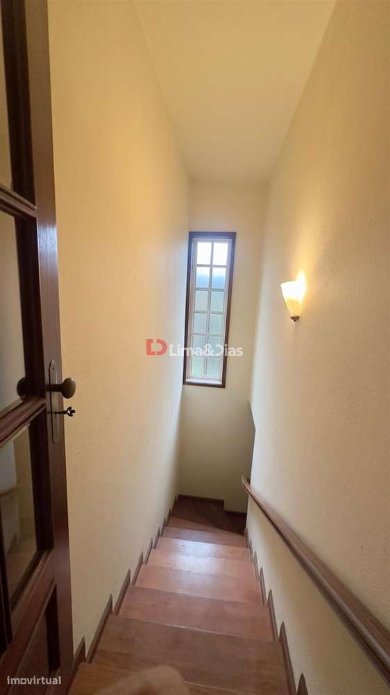 Moradia Isolada T4 Venda em Santa Maria da Feira, Travanca, Sanfins e-28