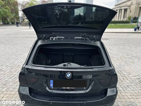 BMW Seria 3 318d - 11