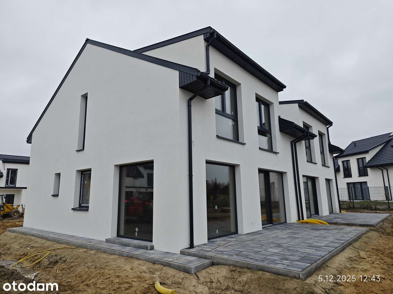 Nowe domy jednorodzinne - Pełny obrazek: 4/15