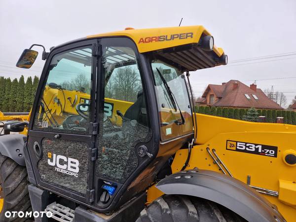 JCB 531-70 AGRI SUPER - 28