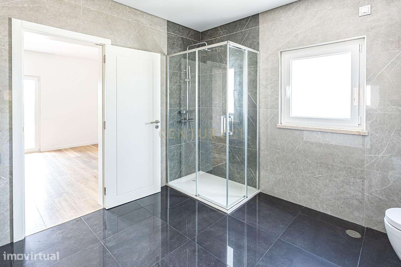 Moradia T6 de Luxo - 924 m² - Piscina -  São Pedro da Cadeira - Nova-31