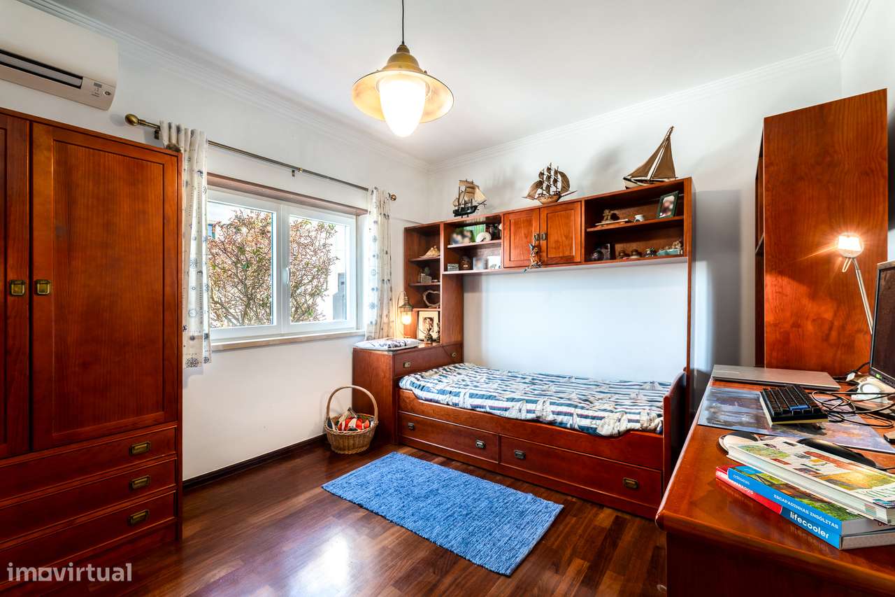 Moradia, 5 quartos, Sintra, Rio de Mouro-20