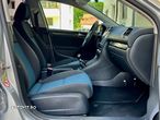 Volkswagen Golf 1.6 TDI DPF BlueMotion Technology Trendline - 35