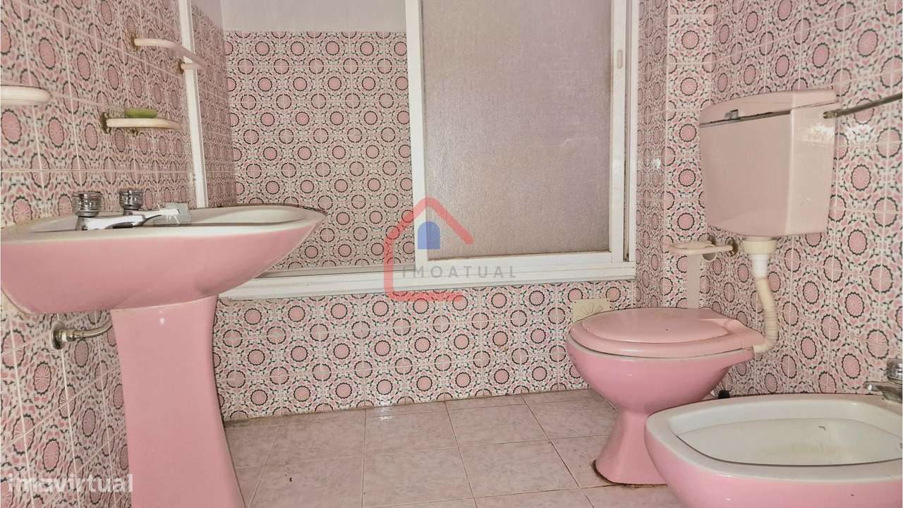 Apartamento T3 em Portugal-16