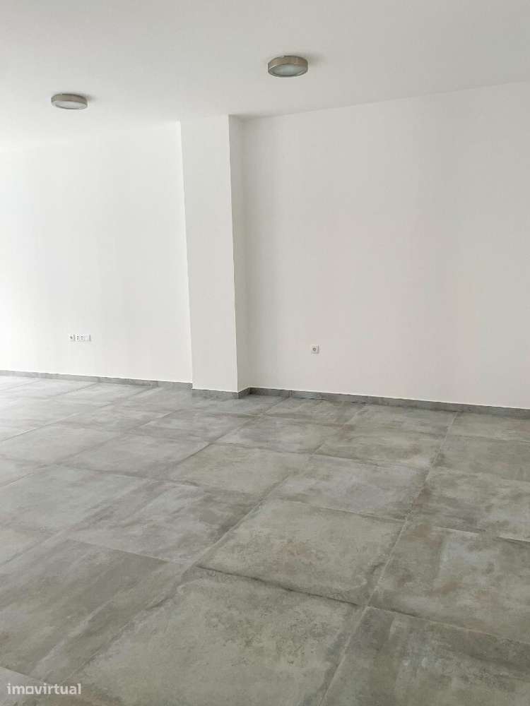 Loja - Vieira do Minho - Grande imagem: 4/9