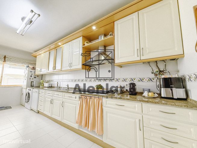 T3 com suite, garagem e vista campo – Castanheira do Ribatejo-0