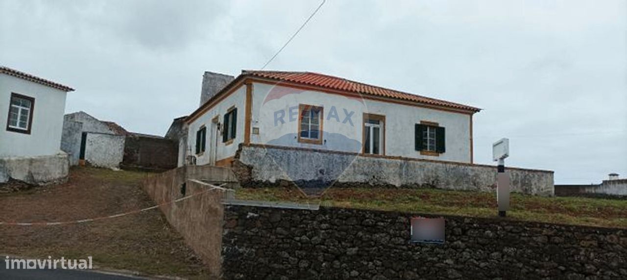Moradia T3 para venda - Grande imagem: 1/4