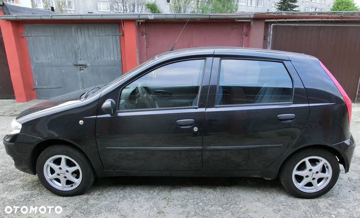 Fiat Punto 1.2 8V - 5