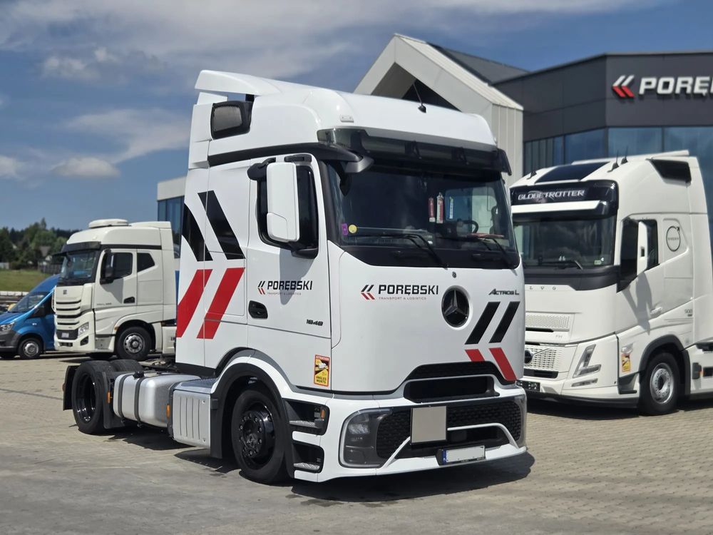 Mercedes-Benz Actros 2025