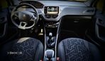 Peugeot 2008 1.2 PureTech Style - 15