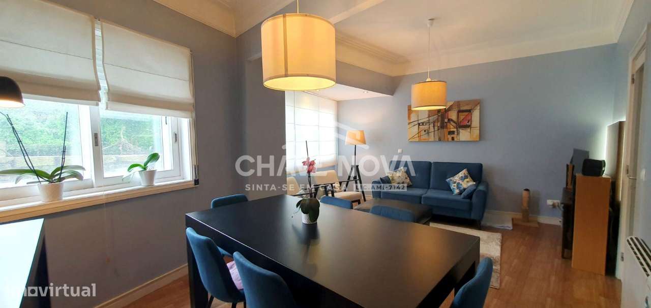 Moradia Bi-Familiar T4 + T2 com Potencial de Rendimento em Ramalde ...-3