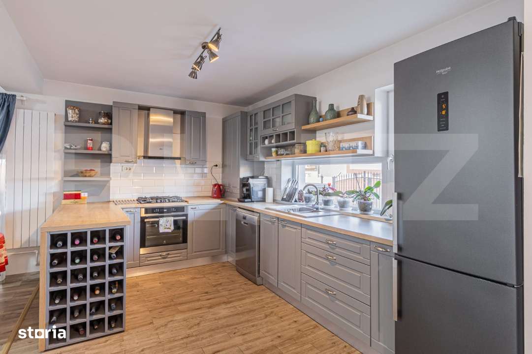 Casa moderna 3camere si mansarda amenajata in zona linistita Tarlungen - Imagine principală: 2/13