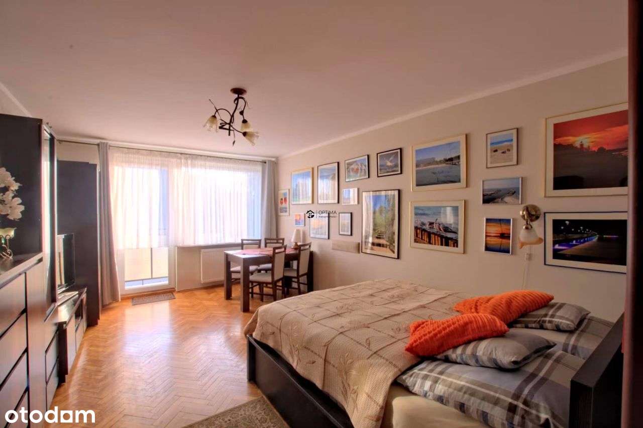 Giełdowa 35,2m2, balkon, oddzielna kuchnia-4