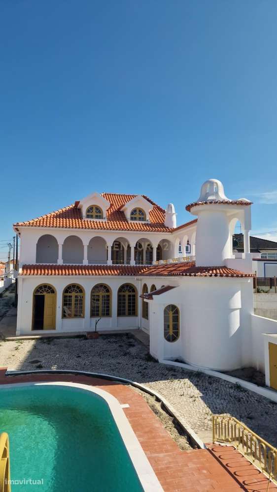 Distinta Moradia, com piscina e adega - perto de praias-51