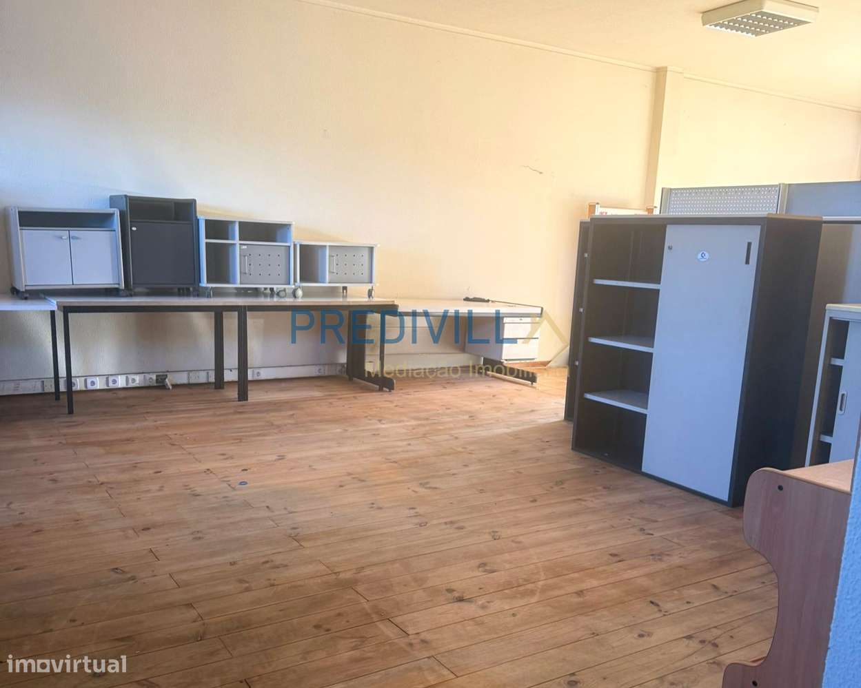 Loja  Venda em Cidade da Maia,Maia-9