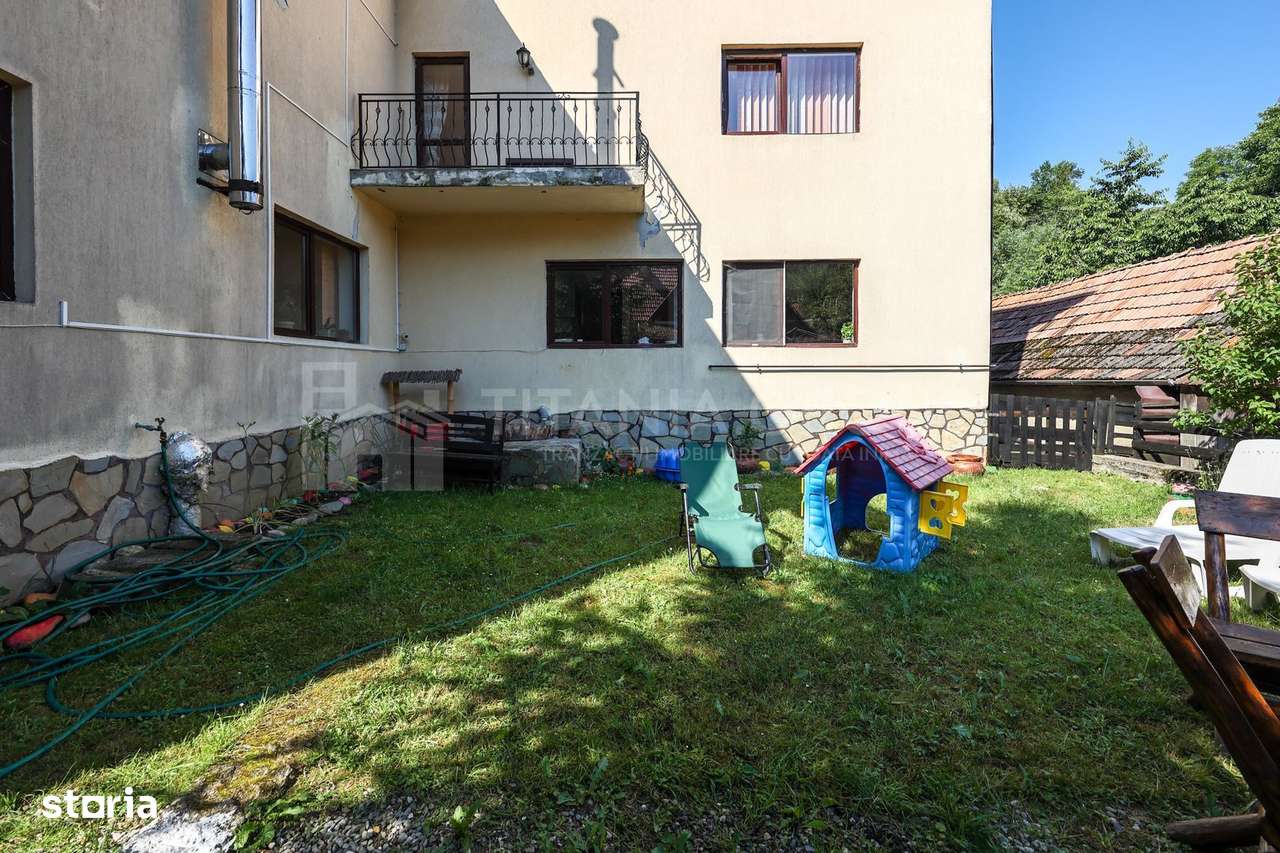 COMISION 0% ! Pensiune 11 camere in Bran | Poarta - Imagine principală: 4/20