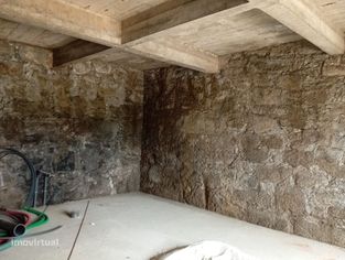 Moradia T3 isolada e restaurada em Escariz, Arouca - Grande imagem: 3/21