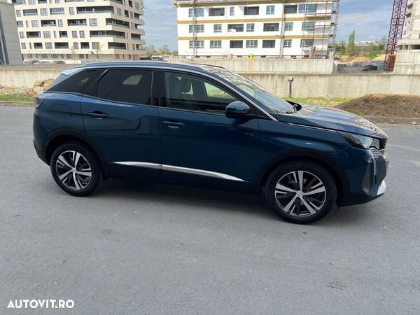 Peugeot 3008 PureTech 130 Stop & Start GPF Allure Pack - 4