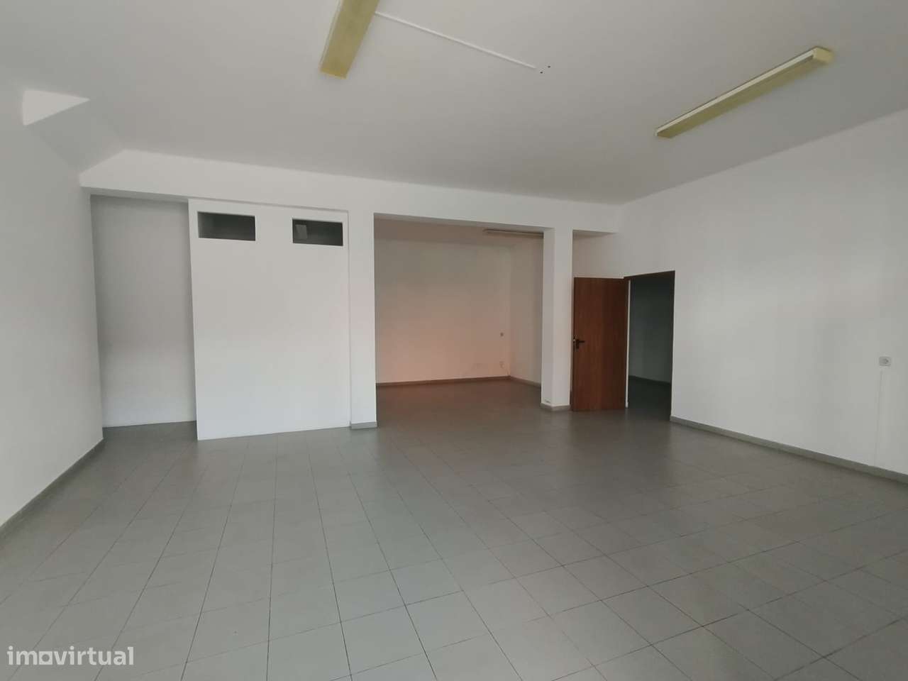 Loja T1 Venda em Almodôvar e Graça dos Padrões,Almodôvar - Grande imagem: 4/10