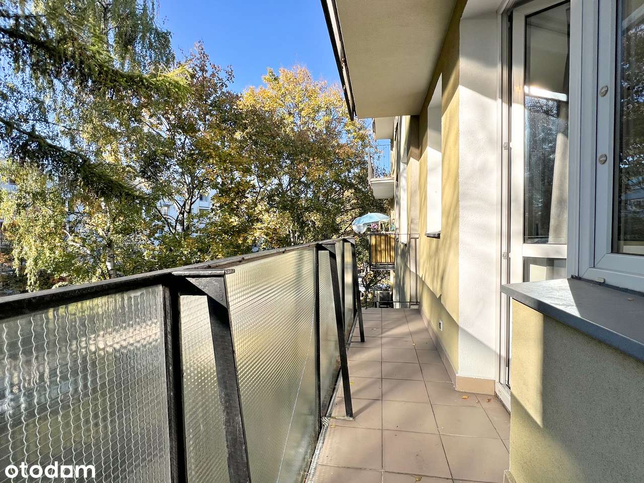 Parking, światło, zieleń – mieszkanie po generalnym remoncie-5