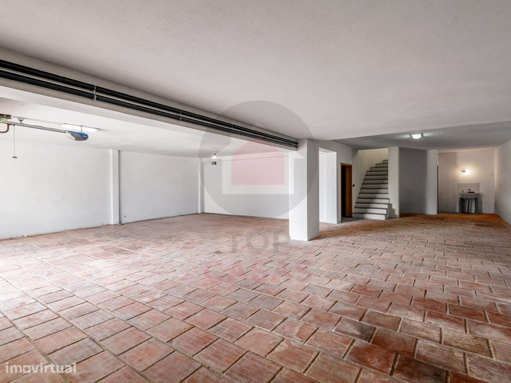 Moradia com Carácter e Encanto com Vista para a Lagoa de Óbidos-38
