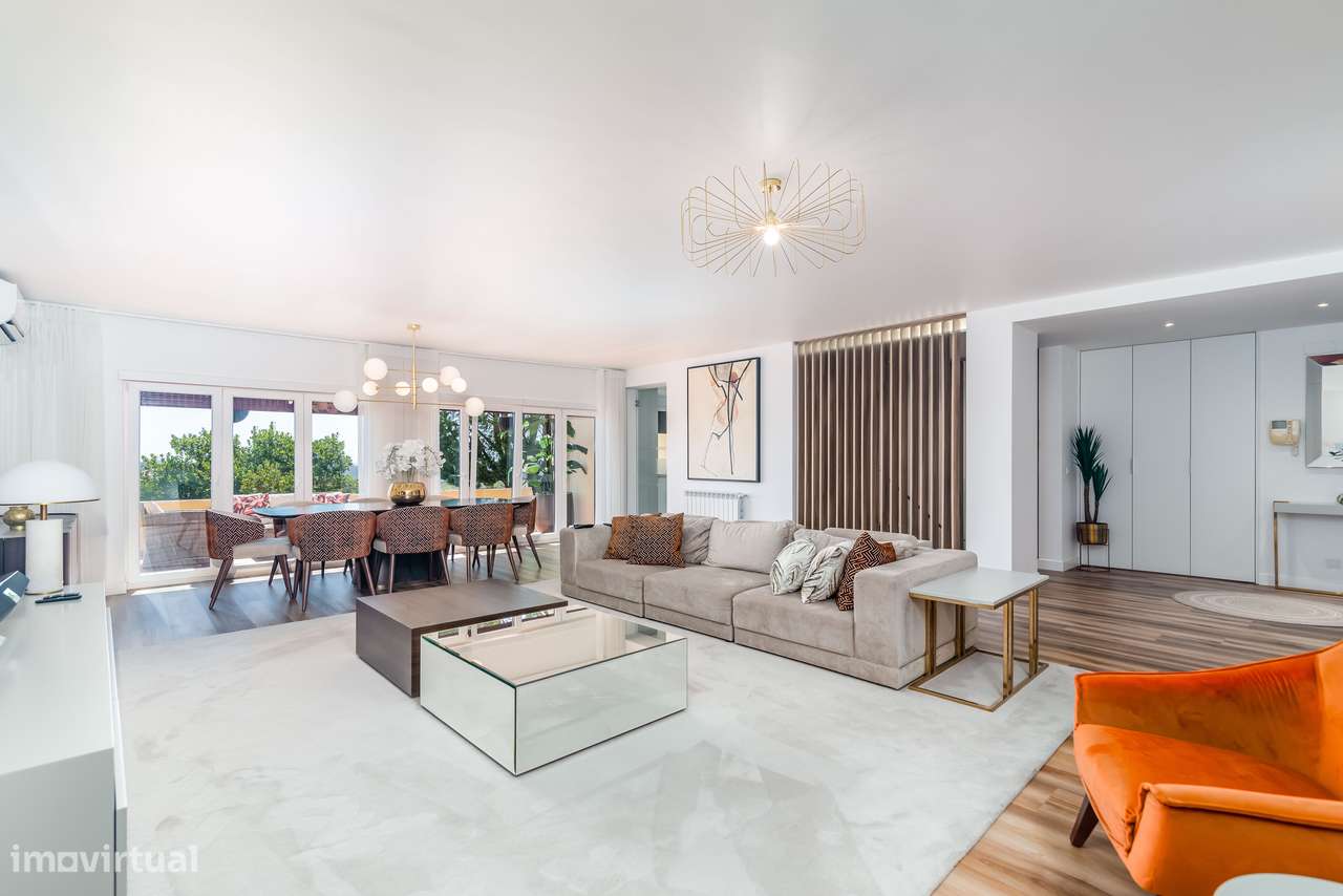 T3 duplex Belas Clube de Campo | parqueamento | varanda - Grande imagem: 4/49